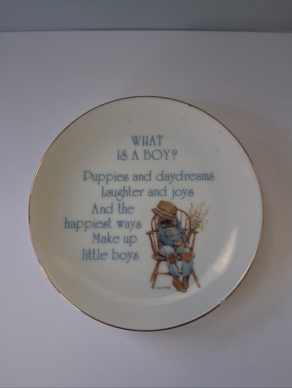 Mini Decorative Porcelain Plate with Little Boy Illustration - Blue and Cream